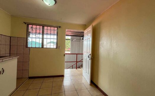 Propiedad mixta de 6 apartamentos en venta en San Rafael Abajo, ideal para inversión con buena rentabilidad COD#141130