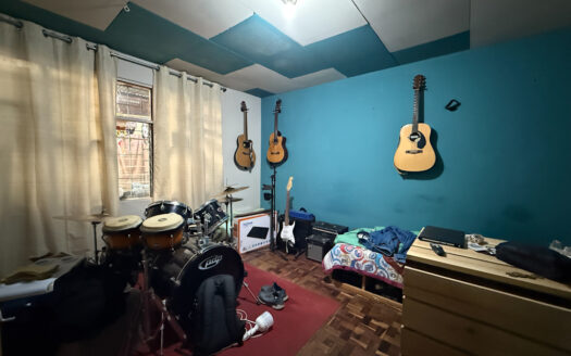 Oportunidad de Propiedad Comercial con Casa, 10 Apartamentos, Cancha de Fut5 y Local, en Llorente de Tibás COD 141181