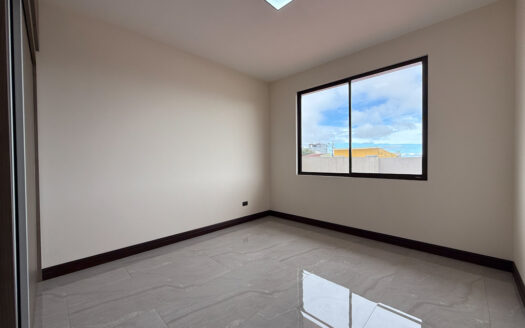 Hermosa Casa Para Estrenar, de 2 Plantas y con Finos y Modernos Acabados, en Condominio en Patalillo de Coronado COD 140369