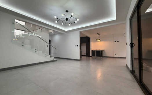 Casa para Estrenar, de 2 Plantas, Moderna y Llena de Luz Natural, en Condominio, Patalillo de Coronado COD 140331