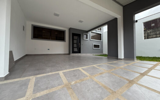 Casa para Estrenar, de 2 Plantas, Moderna y Llena de Luz Natural, en Condominio, Patalillo de Coronado COD 140331