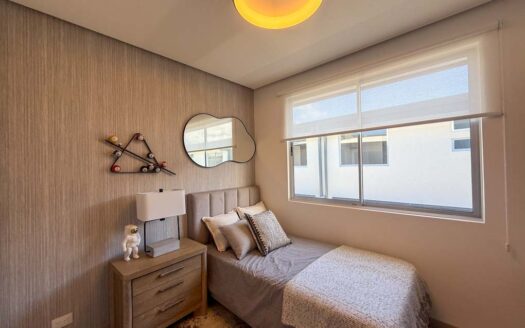 Casa en Venta en Santo Domingo de Heredia, con Amenidades y Financiamiento Total. Código 139980