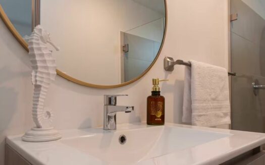 Maravilloso apartamento en venta VIVA JACO PISO 10 – LA MEJOR VISTA MAR!! 2 habitaciones 2 baños!!! Cod. 140123