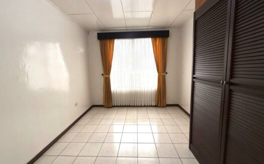 Casa en Venta en Santa Cecilia de San Francisco de Heredia, ideal para Inversión: Dos Viviendas Independientes en un mismo Lote. Código 139775