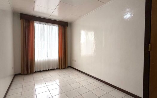 Casa en Venta en Santa Cecilia de San Francisco de Heredia, ideal para Inversión: Dos Viviendas Independientes en un mismo Lote. Código 139775