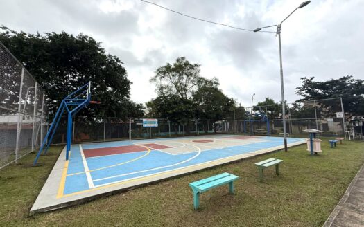 Casa en Venta en Santa Cecilia de San Francisco de Heredia, ideal para Inversión: Dos Viviendas Independientes en un mismo Lote. Código 139775