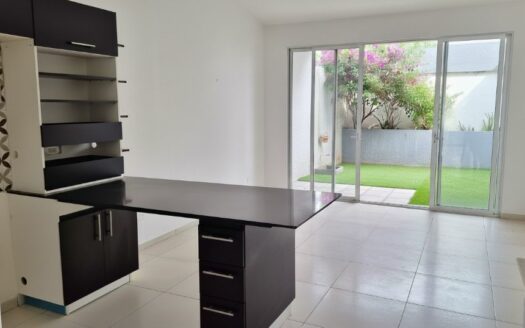 Casa Adjudicada de Una Planta en Venta en Alajuela – Condominio con Piscina y Amenidades. cod.141992