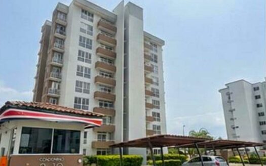 Apartamento Adjudicado en Venta en Concasa, Piso 5 con Balcones y 2 Parqueos. cod.141620