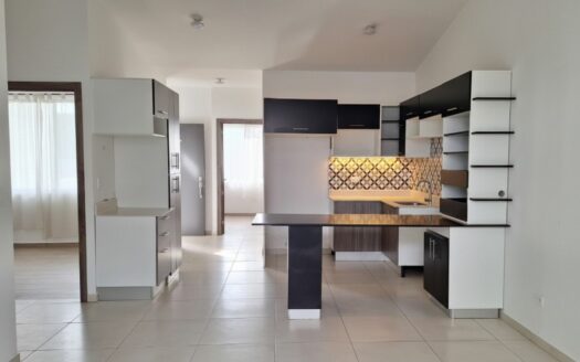 Casa Adjudicada de Una Planta en Venta en Alajuela – Condominio con Piscina y Amenidades. cod.141992