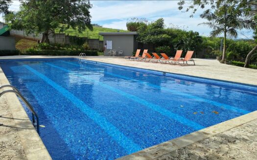 Casa Adjudicada de Una Planta en Venta en Alajuela – Condominio con Piscina y Amenidades. cod.141992