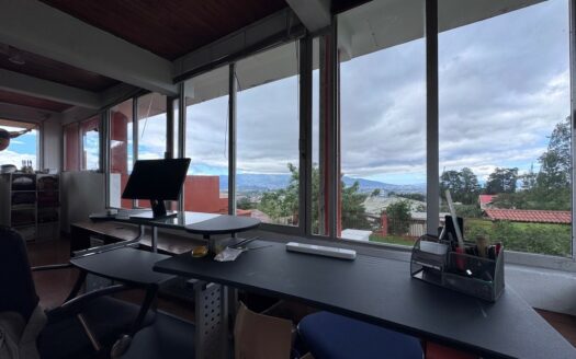 San Ramon: Hermosa Propiedad con Dos Casas en Calle Privada con Espectacular Vista con 2315 Metros de Terreno. #141340