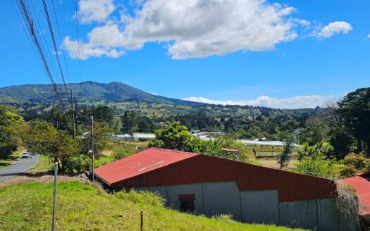 ¡OPORTUNIDAD! Amplio Lote en Venta de 547 m2 en Fraijanes, Poás con Vistas Panorámicas y Uso de Suelo Mixto. 141572
