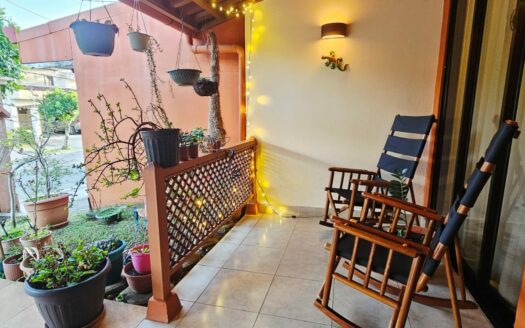 ¡PRECIO DE OPORTUNIDAD! Casa en Venta en Condominio Agua Clara con Dormitorio Principal en Planta Baja. COD. 141604