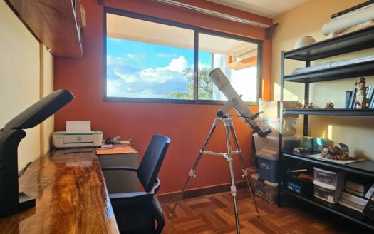 ¡PRECIO DE OPORTUNIDAD! Casa en Venta en Condominio Agua Clara con Dormitorio Principal en Planta Baja. COD. 141604