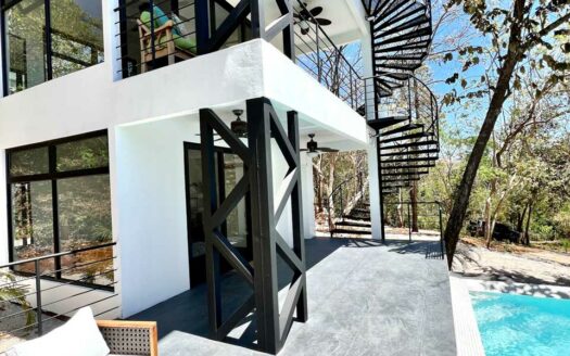 Three-Story Tropical Villa with Guest Casita & Pool in Playa Grande 🌿 COD:141448