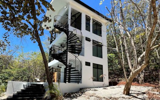 Three-Story Tropical Villa with Guest Casita & Pool in Playa Grande 🌿 COD:141448