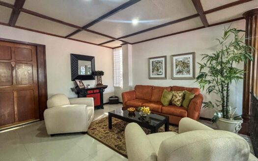 Apartamento en Venta en Barrio Dent, Amplio y Moderno cod.141634