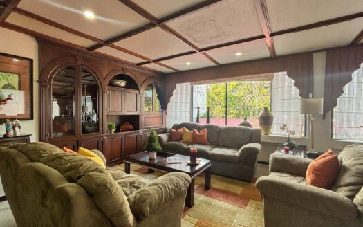 Apartamento en Venta en Barrio Dent, Amplio y Moderno cod.141634