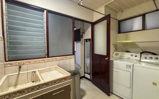 Apartamento en Venta en Barrio Dent, Amplio y Moderno cod.141634