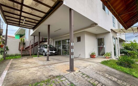 Casa Comercial en Alquiler en San Pedro de Montes de Oca, Ideal para Oficinas y Consultorios cod.141922