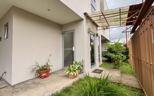 Casa Comercial en Alquiler en San Pedro de Montes de Oca, Ideal para Oficinas y Consultorios cod.141922