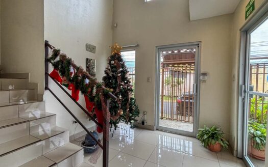 Casa Comercial en Alquiler en San Pedro de Montes de Oca, Ideal para Oficinas y Consultorios cod.141922