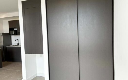 Apartamento En Venta En Barrio Escalante, Piso Alto Con Amenidades Premium cod.141845