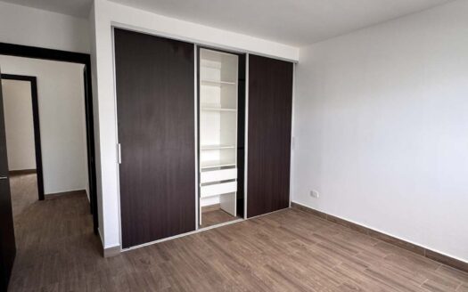 Casa Adjudicada en Venta en Mora, Condominio con Amplias Amenidades. Cod. 141309