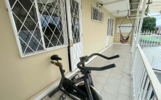 Casa en Venta en Sabanilla, Montes de Oca, con Amplia Iluminación y Vista cod.141261