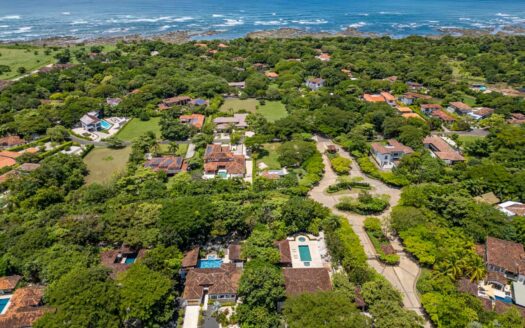 Luxury 6-Bdr Estate w Pool & Jacuzzi in Exclusive Hacienda Pinilla Community 🌿🏌️♂️