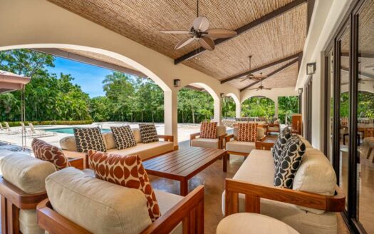 Luxury 6-Bdr Estate w Pool & Jacuzzi in Exclusive Hacienda Pinilla Community 🌿🏌️♂️