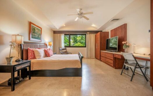 Luxury 6-Bdr Estate w Pool & Jacuzzi in Exclusive Hacienda Pinilla Community 🌿🏌️♂️