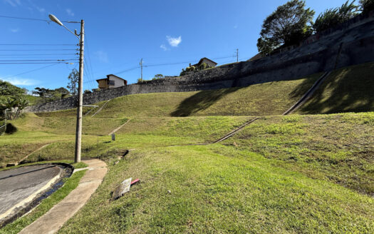 Remate Bancario!!! Últimos Lotes de Oportunidad en el Exclusivo Condominio Majestuosos Prados, Mata de Plátano, Goicoechea COD 142034