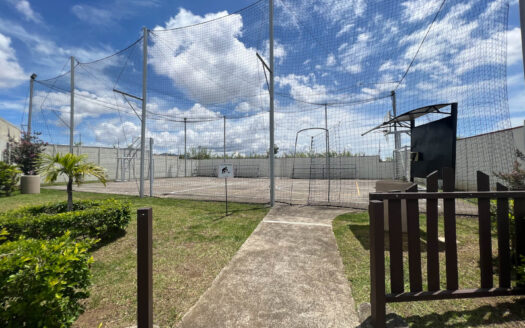 Hermosa Casa en Condominio Seguro y Diversas Amenidades, en La Trinidad de Moravia COD 141745