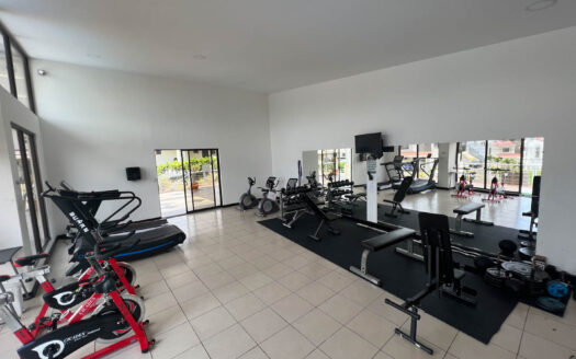 Hermosa Casa en Condominio Seguro y Diversas Amenidades, en La Trinidad de Moravia COD 141745