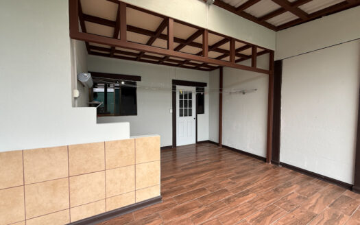 Hermosa Casa en Condominio Seguro y Diversas Amenidades, en La Trinidad de Moravia COD 141745