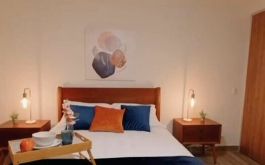 Casa en Venta en Hacienda Los Reyes, Condominio privado. cod.143038