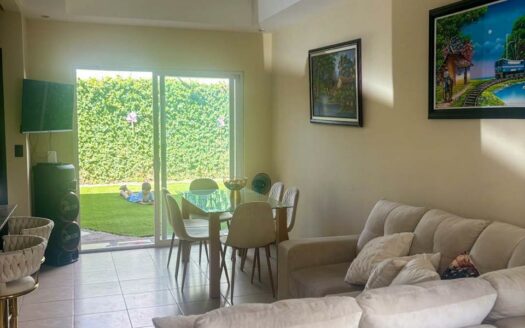 Casa En Venta En La Guácima, Condominio Natura Viva Con Patio Y Oficina. Código 143658