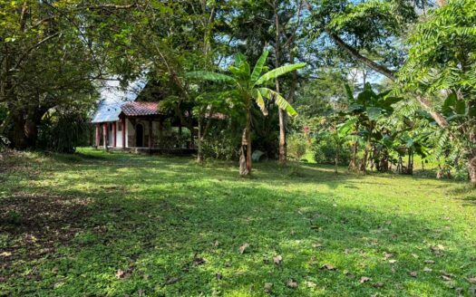 Casita cerca del mar en Cabuya 🌿🌊 COD: 143341