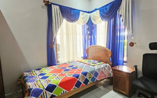 Casa En Venta En El Roble De Alajuela De Una Planta Con 4 Habitaciones Y Precio De Oportunidad. COD. 142319