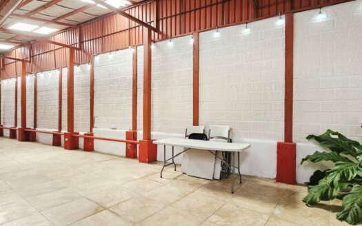 Casa En Venta En El Roble De Alajuela De Una Planta Con 4 Habitaciones Y Precio De Oportunidad. COD. 142319