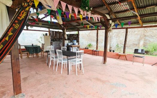 Casa Tipo Quinta En Venta En Río Segundo De Alajuela De Una Planta Y Gran Terreno con 5 Habitaciones y 10 Parqueos. COD. 143730