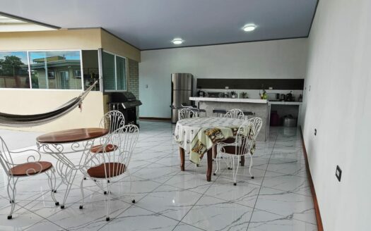 Casa En Venta En San Isidro De Una Planta Con Amplio Terreno Y Precio De Oportunidad. COD. 142370