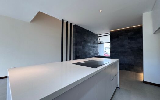 Tres Ríos: Casa a Estrenar En Condominio La Floresta con 3 Hab + Oficina. #143023