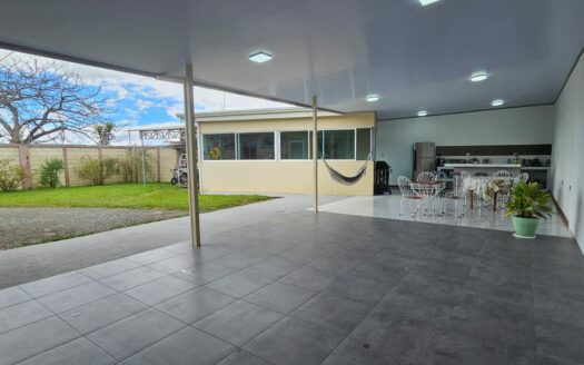 Casa En Venta En San Isidro De Una Planta Con Amplio Terreno Y Precio De Oportunidad. COD. 142370