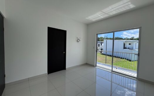 Tres Ríos: Casa en Condominio a Estrenar con 3 Habitaciones + Oficina/4ta Habitación. Entrega Julio 2026. #142536