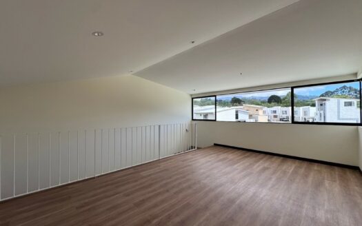 Tres Ríos: Casa a Estrenar En Condominio La Floresta con 3 Hab + Oficina. #143023