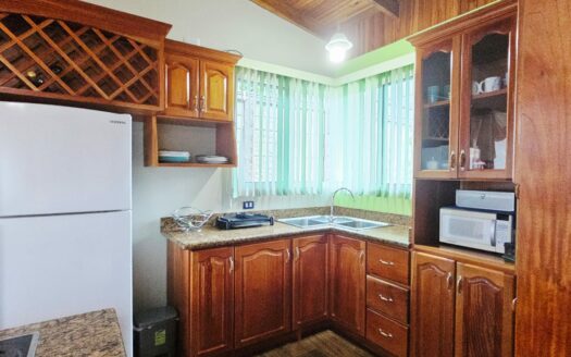 Casa En Venta En San Isidro De Una Planta Con Amplio Terreno Y Precio De Oportunidad. COD. 142370