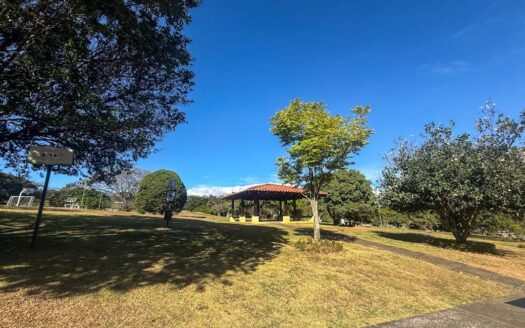 Casa En Venta En San Francisco De Heredia En Condominio, Separadas con Amplios Espacios. Código 142825