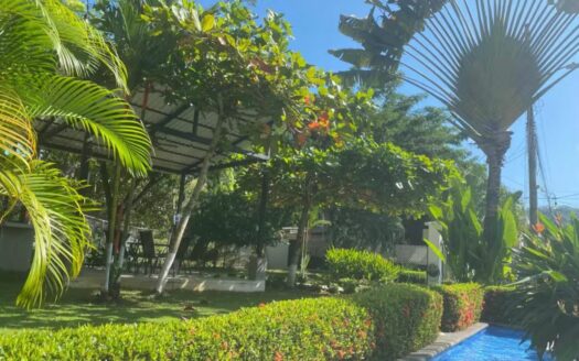 Casa moderna en Hacienda Verde – Playa Jacó – Piscina privada, lista para disfrutar Cod. 142220